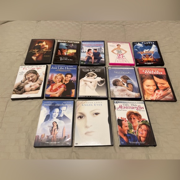 Lot Of 13 ROMANCE Movie DVSs - Picture 1 of 4